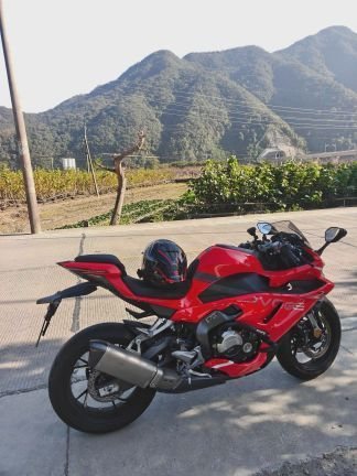 2025 Voge RR500S