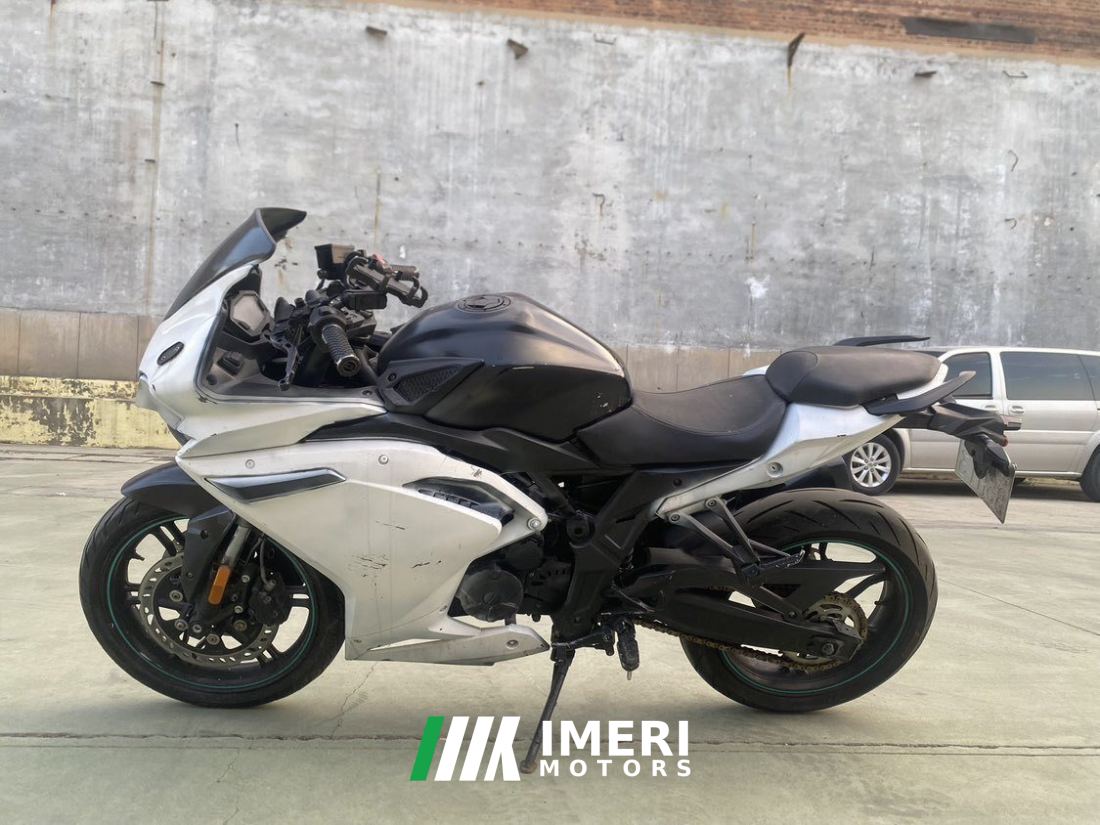 Voge 300RR - მოტოციკლი ჩინეთიდან
