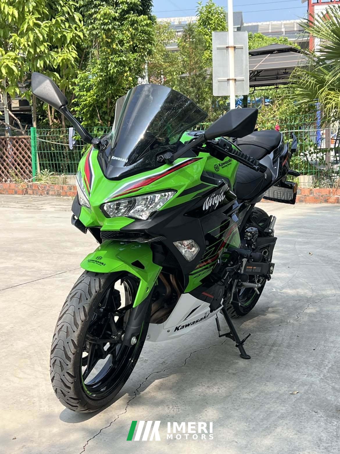 2023 Kawasaki Ninja 400