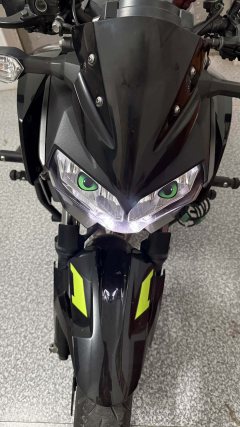 Kawasaki Z400 - ფოტო 1