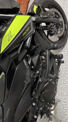 Kawasaki Z400 - ფოტო 4