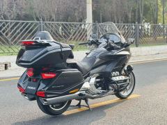 Honda Gold Wing GL1800 - ფოტო 3