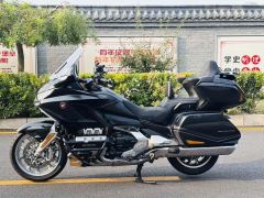 Honda Gold Wing GL1800 - ფოტო 8