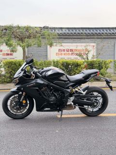 Honda CBR650R - photo 6