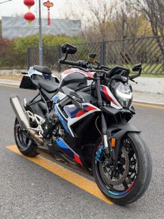 BMW M 1000 R - ფოტო 1