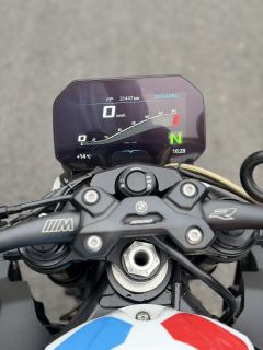 BMW M 1000 R - ფოტო 5