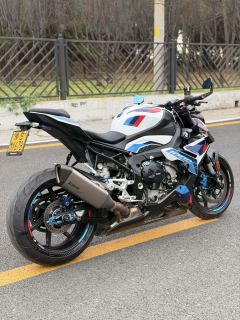BMW M 1000 R - ფოტო 9