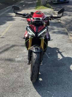 Triumph Speed Triple 1200 - ფოტო 2