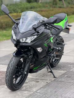 Kawasaki Ninja 400 - photo 2