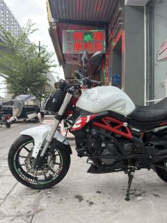 Benelli BN302S 300 cc - ფოტო 6