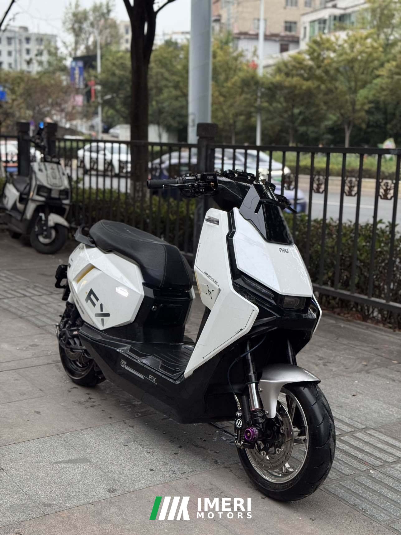 2025 NIU FX