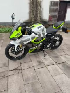 QJMOTOR SRK 250 - ფოტო 1