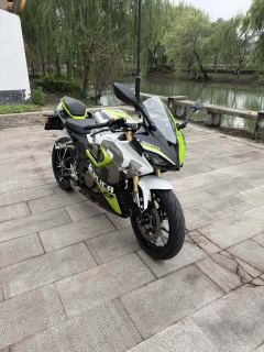 QJMOTOR SRK 250 - ფოტო 4