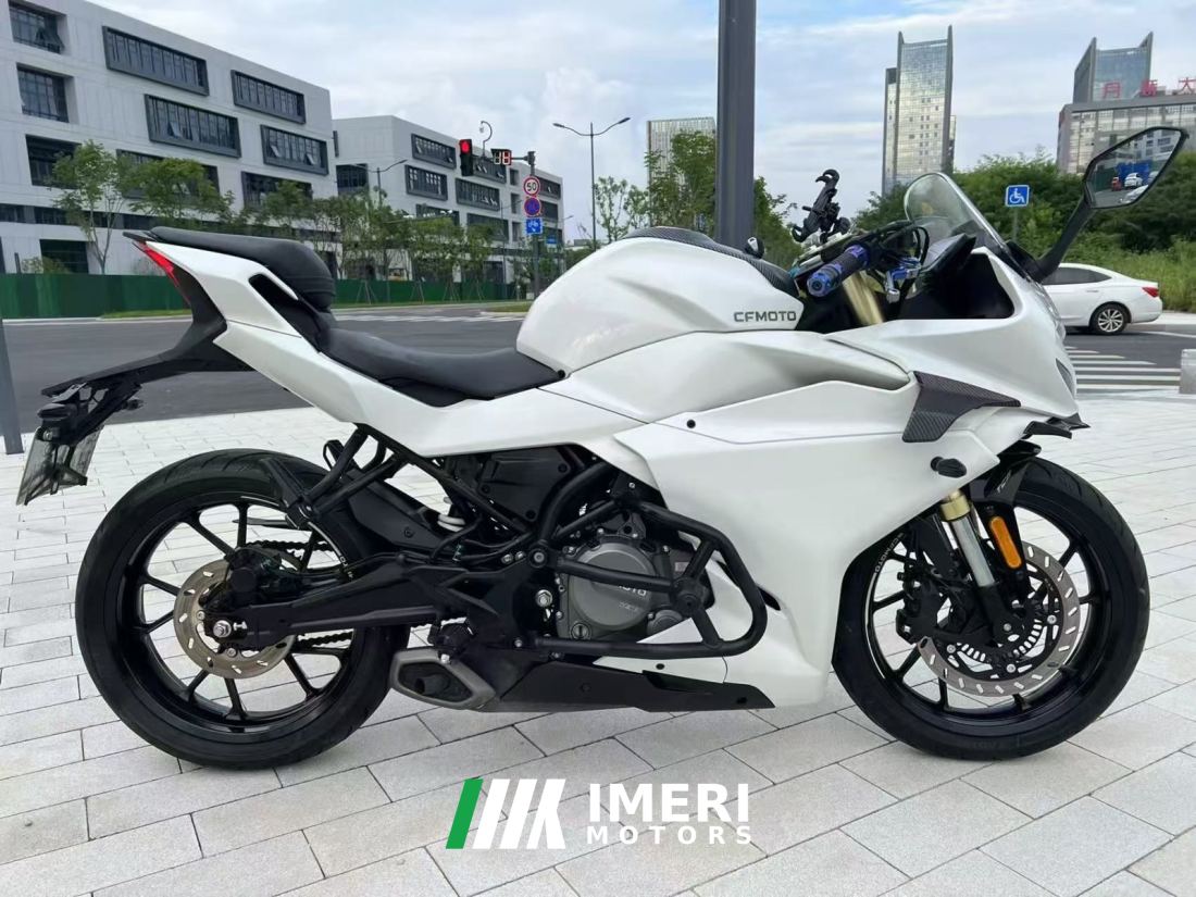 CFMOTO 250SR - мотоцикл из Китая