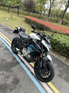 CFMOTO 675NK - photo 4