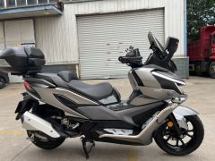 SYM Cruisym 400 - фото 1