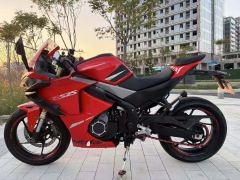 Voge RR525 500 cc - ფოტო 2