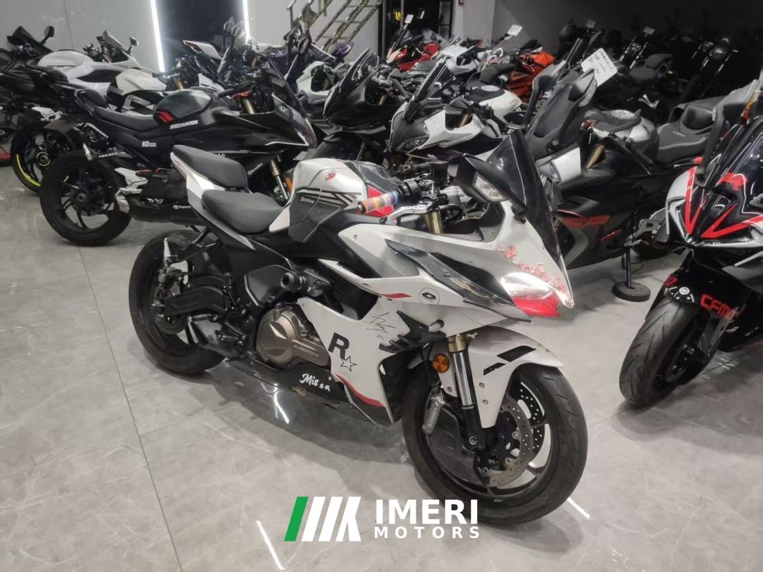 QJMOTOR Sai 550 - მოტოციკლი ჩინეთიდან