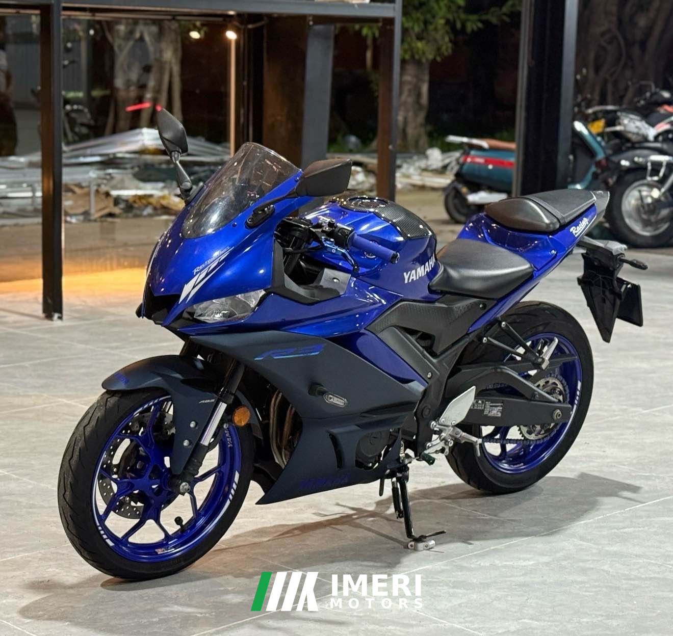 2022 Yamaha YZF-R3 320 cc