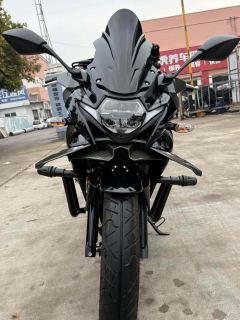 Haojue Suzuki GSX250R - ფოტო 3