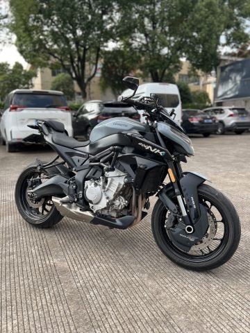 2025 CFMOTO 675NK