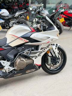 QJMOTOR SRK 550 - фото 8
