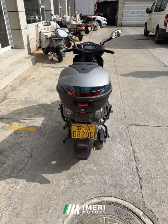 2023 Jinan Suzuki UY125