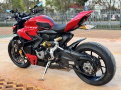 Ducati Street Fighter V2 950 cc - photo 11