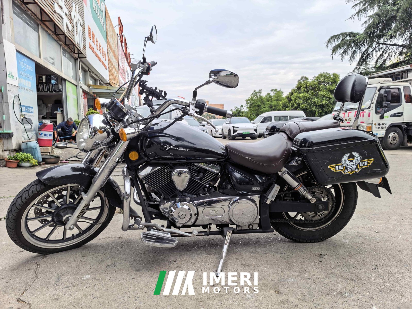 2019 Lifan V16 250 cc