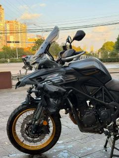 Benelli TRK552 550 cc - photo 3