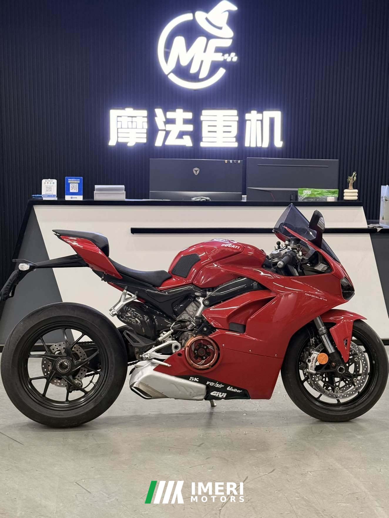 2018 Ducati Panigale V4 1100 cc