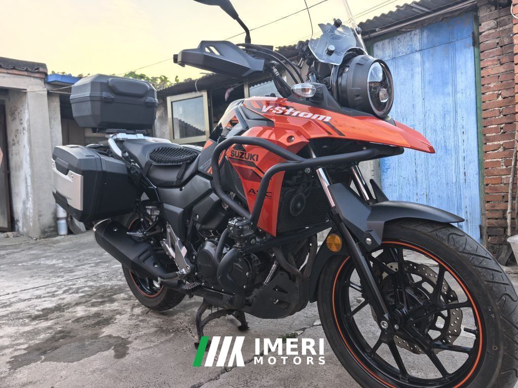 Haojue Suzuki DL250 - motorcycle from China