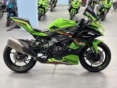 Kawasaki ZX-4R 400 cc - photo 2
