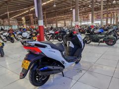 KYMCO Xciting CT250 - photo 6