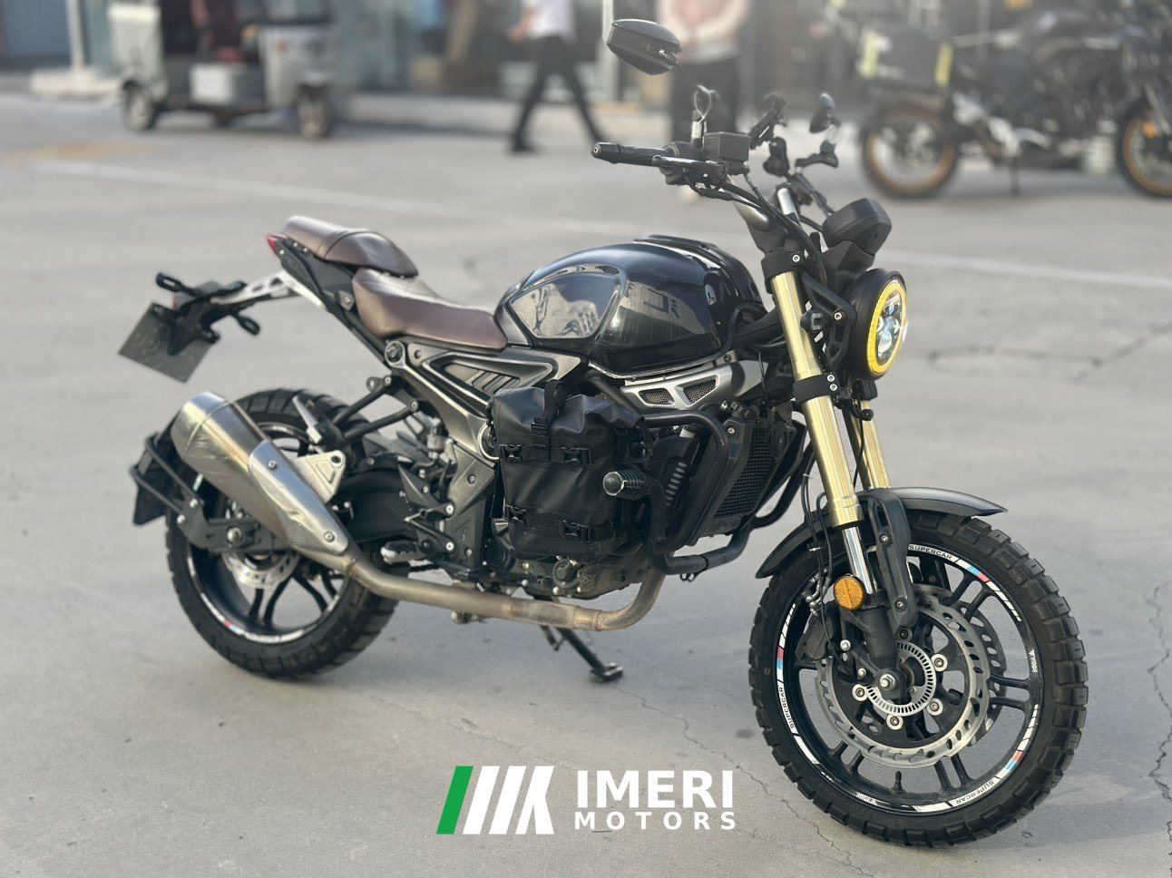 2021 Voge 300AC