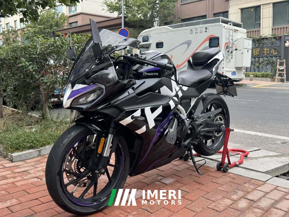 2022 CFMOTO 250SR