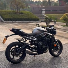 Triumph Street Triple 765 - photo 4