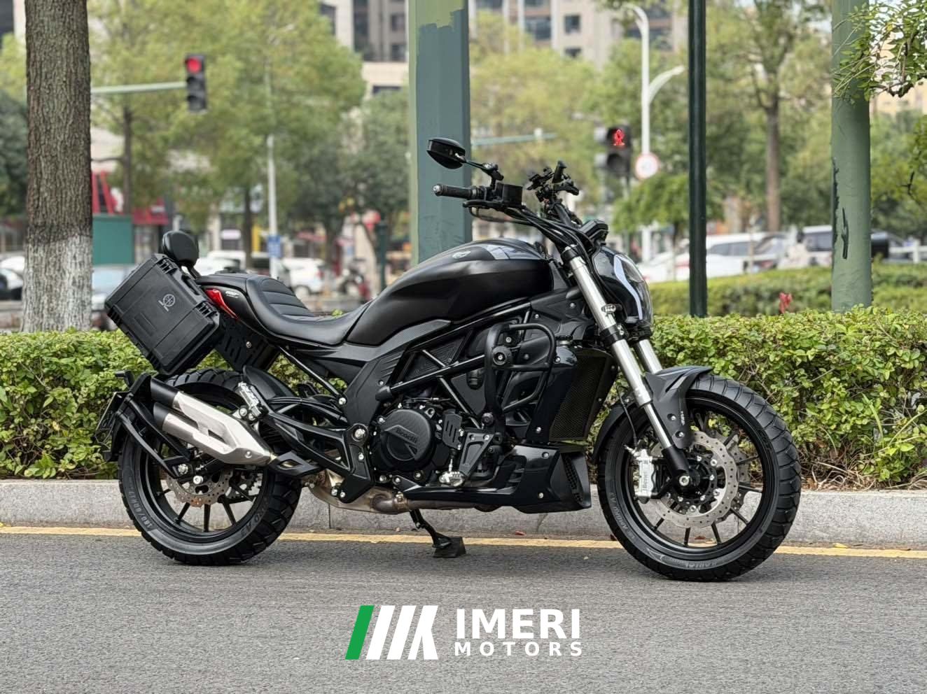 2021 Benelli 502C 500 cc