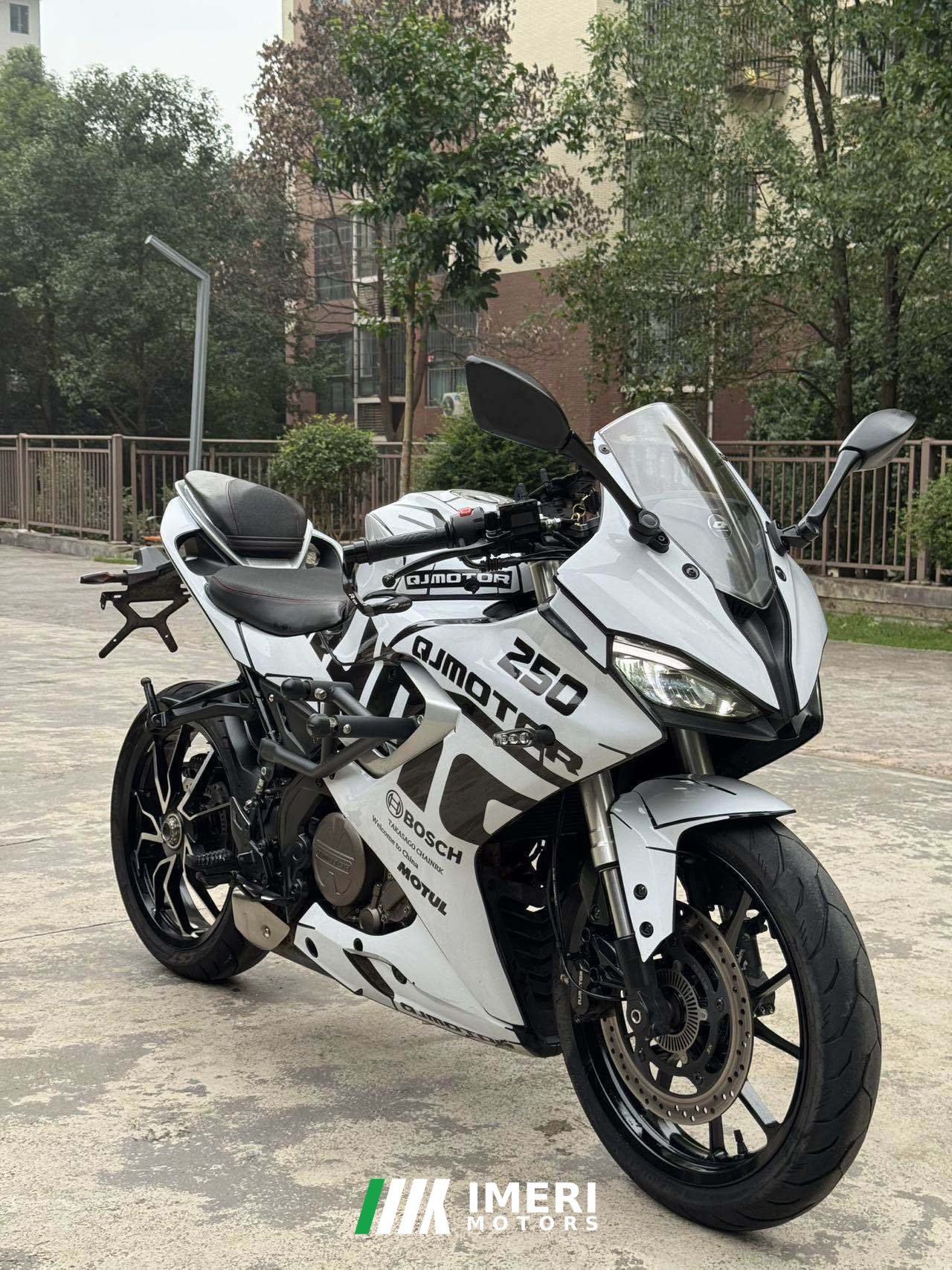 2022 QJMOTOR SRK 250