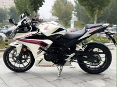 Honda CBR400R - фото 3