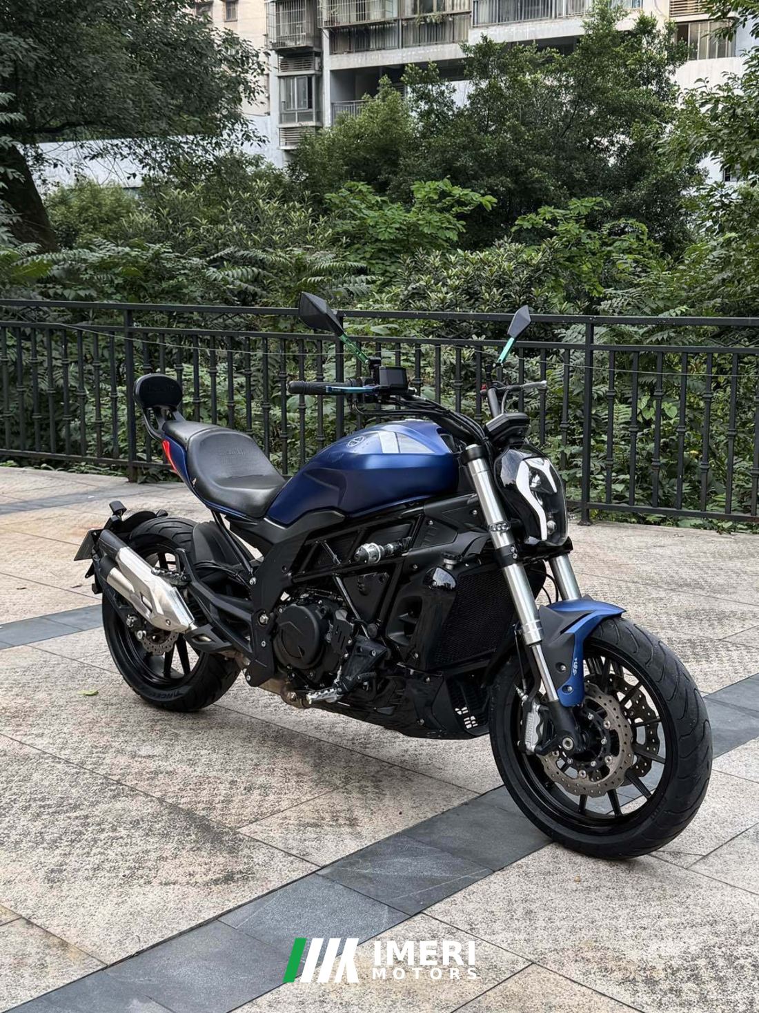 Benelli 502C 500 cc - მოტოციკლი ჩინეთიდან