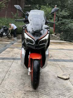 QJMOTOR Hong 150ADV - ფოტო 2