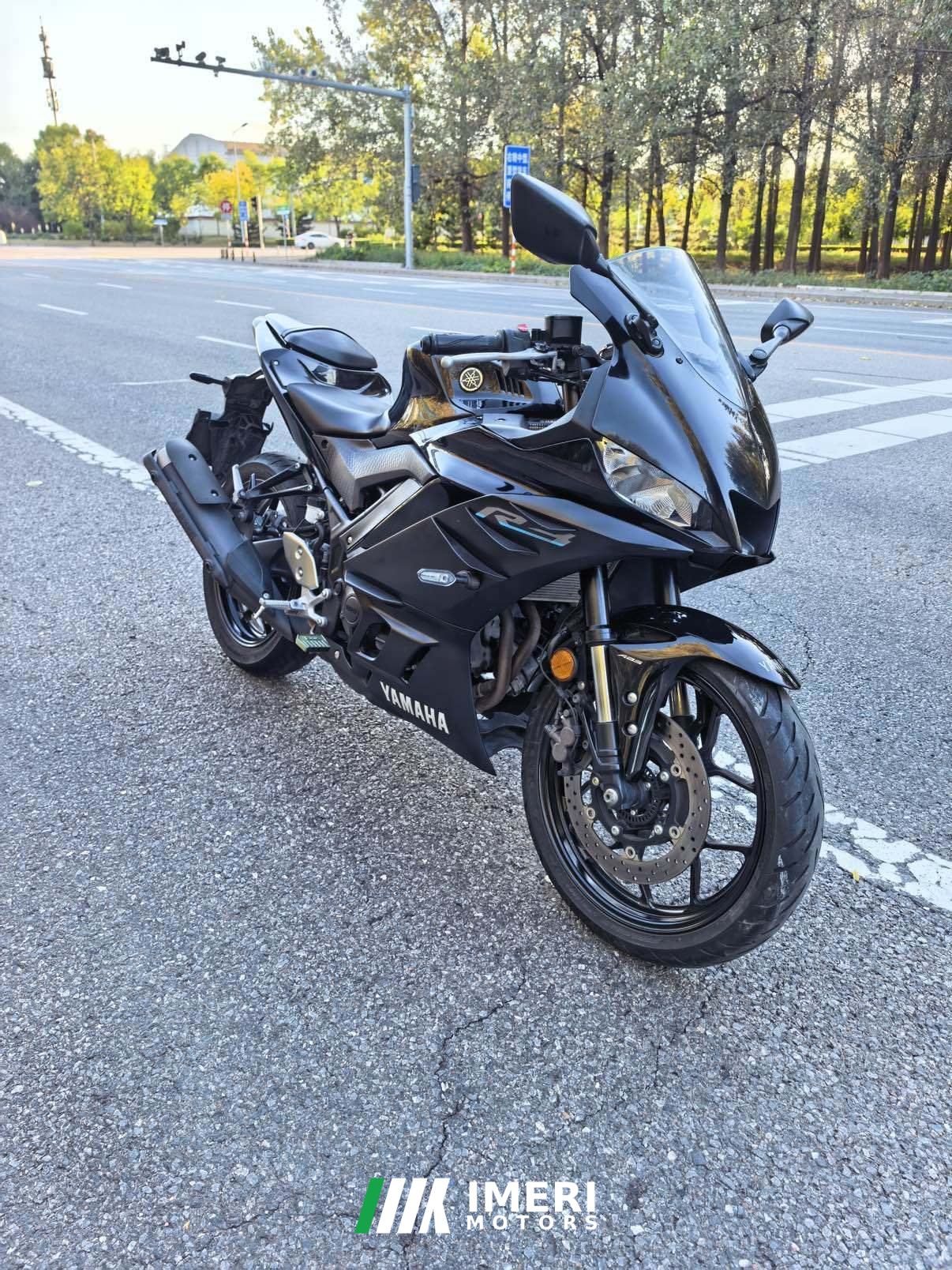2022 Yamaha YZF-R3 320 cc