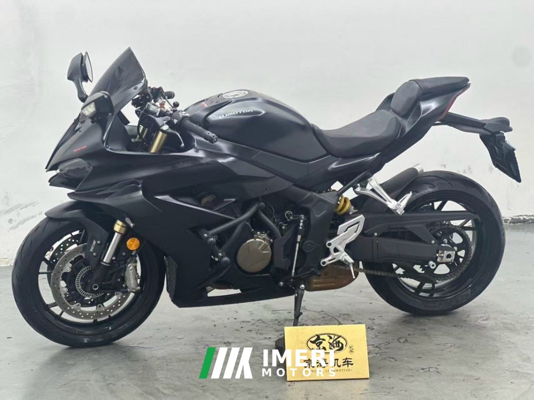QJMOTOR SRK 600 680 cc - motorcycle from China