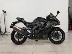 Kawasaki ZX-4R 400 cc - photo 2