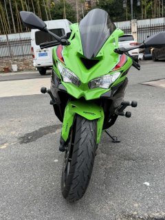 Kawasaki ZX-4R 400 cc - ფოტო 1