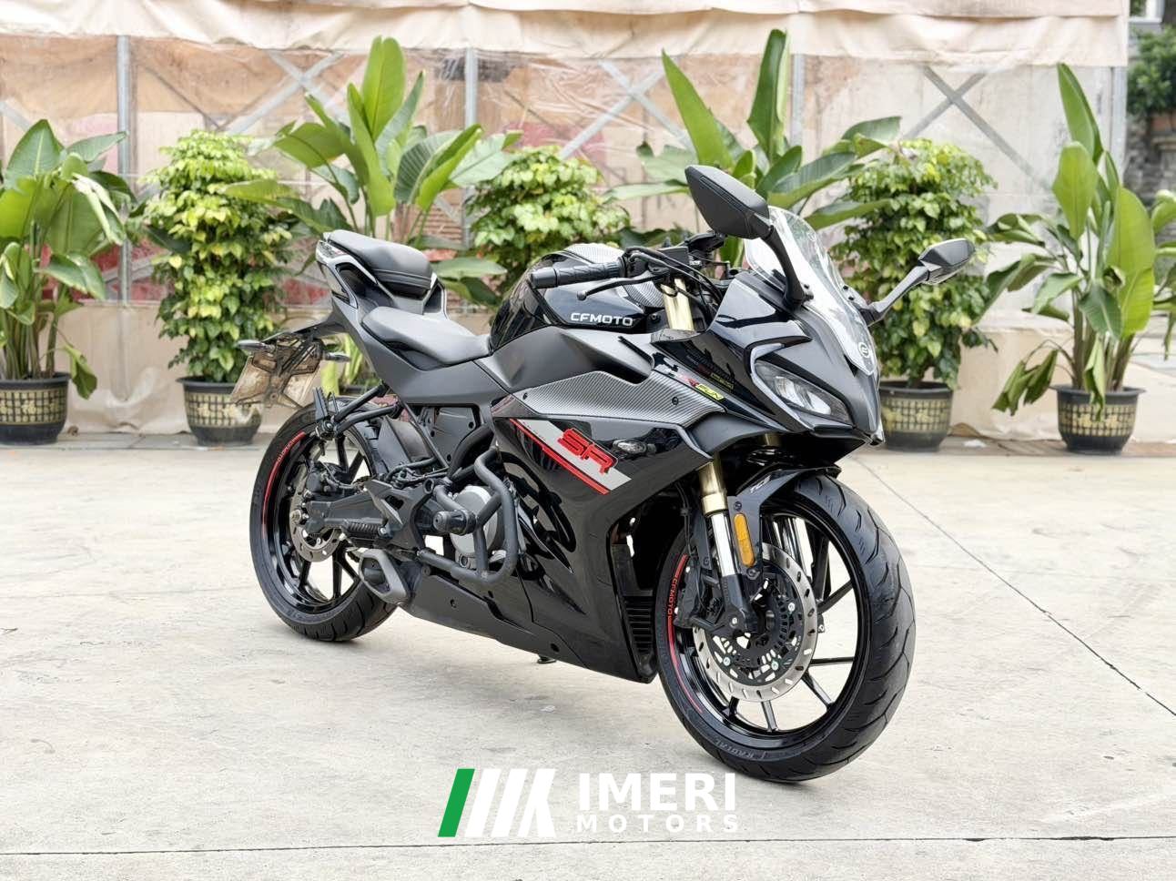 2023 CFMOTO 250SR