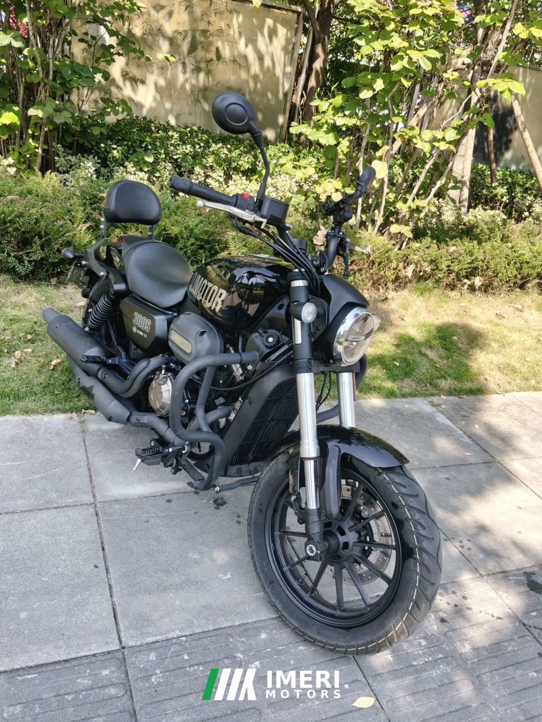 QJMOTOR Flash 300 - мотоцикл из Китая