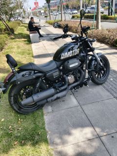 QJMOTOR Flash 300 - фото 4