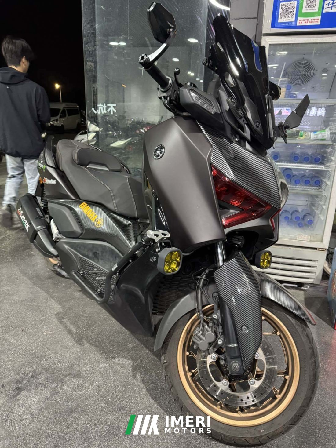 Yamaha XMAX 300 cc - motorcycle from China